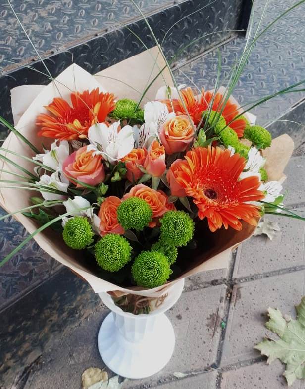 Букет цветов из: Герберы, Хризантемы, Альстромерии и Розы в Бережки