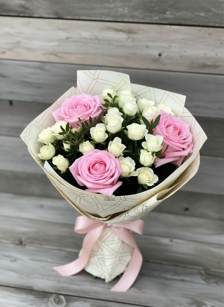 Букет цветов из: Розы в Бережки