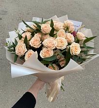 Букет Кремовые розы Латте в Бережки