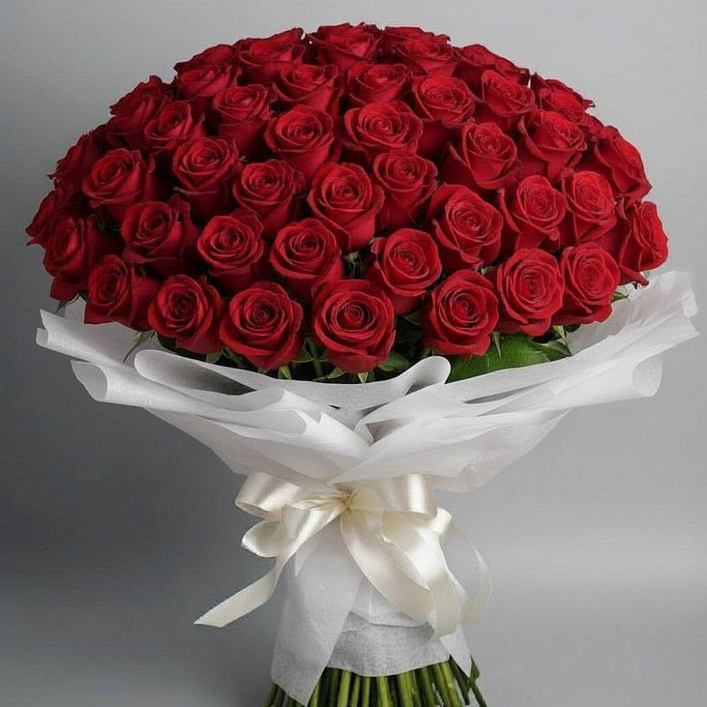 Букет 101 Красная роза Блэк Мэджик в Бережки
