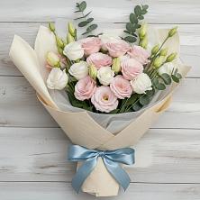 Букет цветов из:  Лизиантусы в Бережки