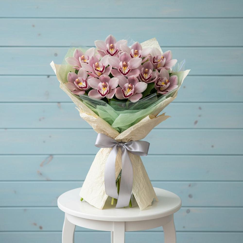 Букет цветов из: Орхидеи и Розы в Бережки