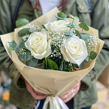 Букет цветов из:  Розы в Бережки