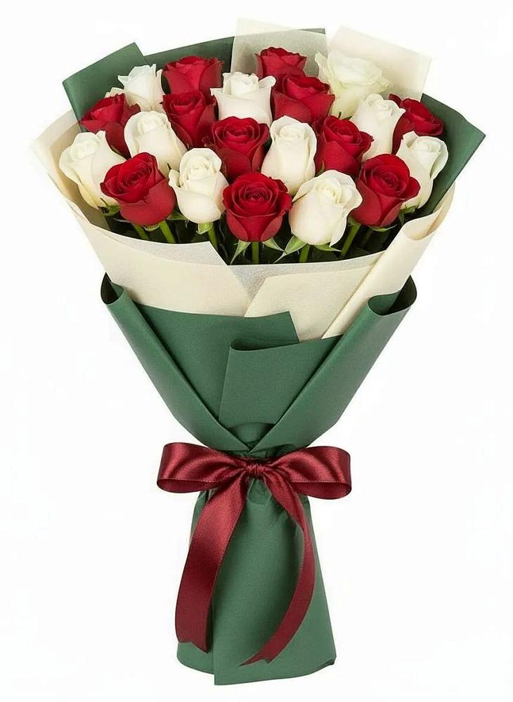 Букет Микс из красных и белых роз в Бережки