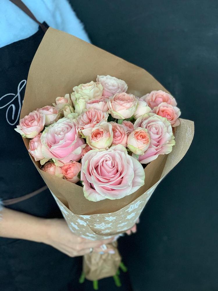 Букет цветов из: Хризантемы и Розы в Бережки