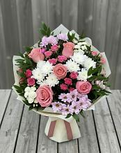 Букет цветов из:  Альстромерии, Гвоздики, Розы и Хризантемы в Бережки