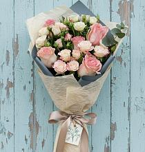 Букет цветов из:  Розы в Бережки