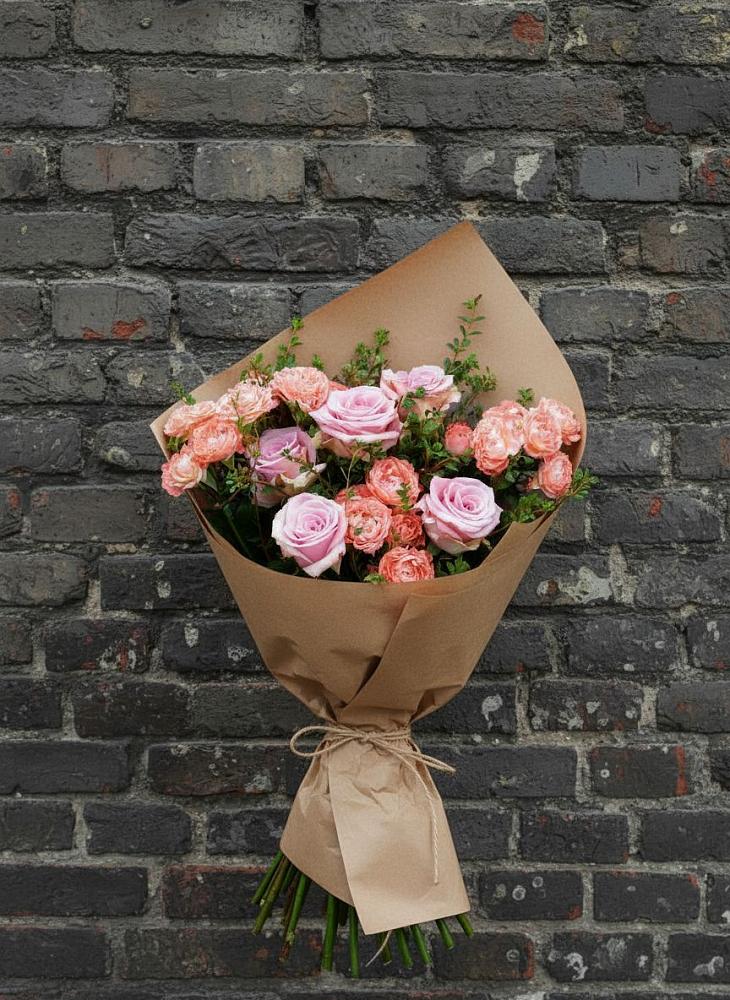 Букет цветов из: Розы в Бережки