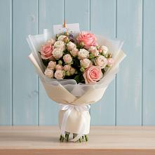 Букет цветов из:  Розы в Бережки