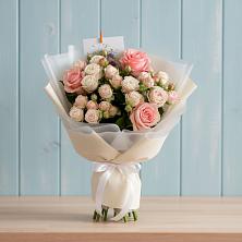 Букет цветов из:  Розы в Бережки