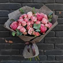 Букет цветов из:  Розы в Бережки